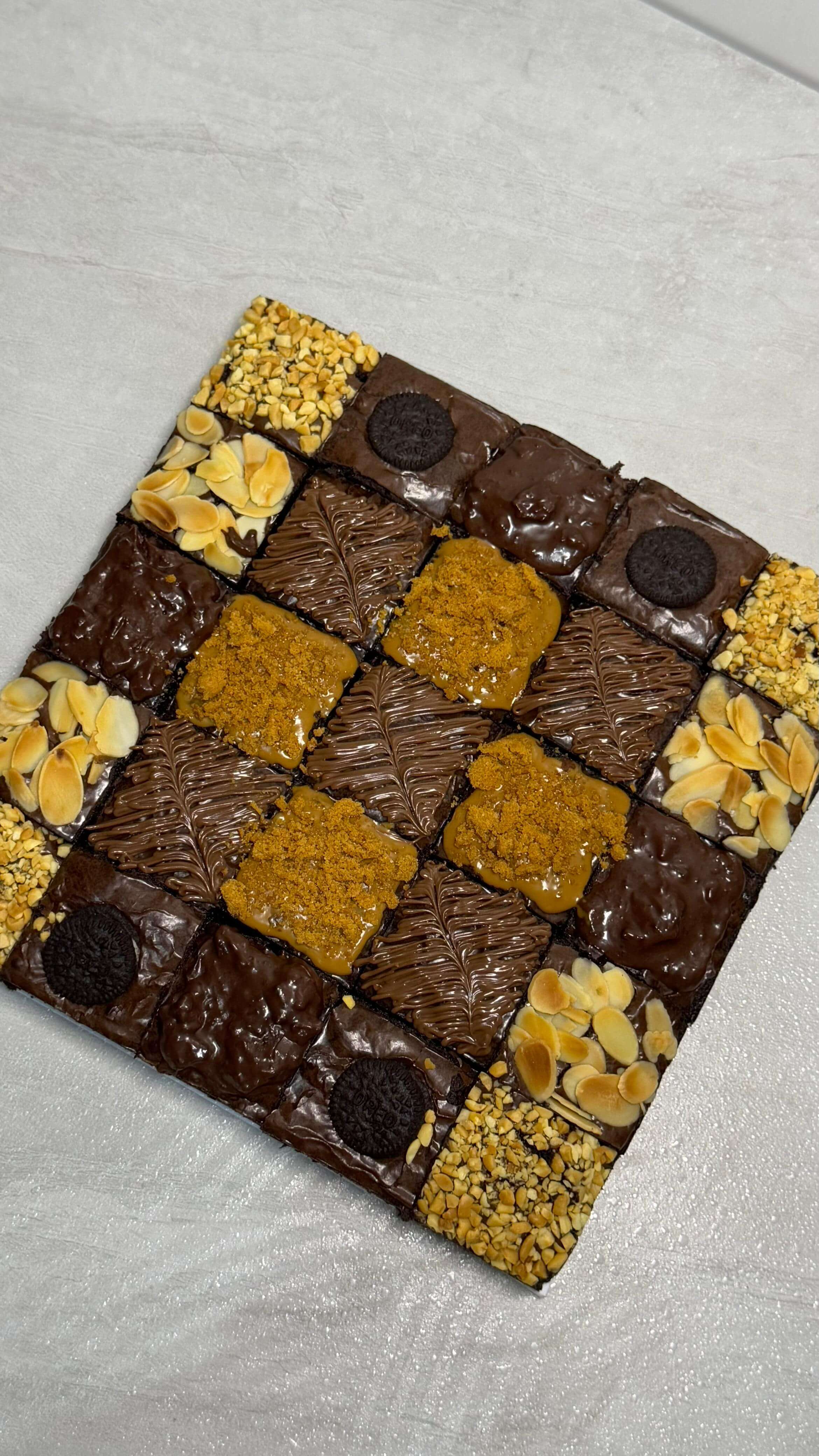 FUDGY BROWNIE